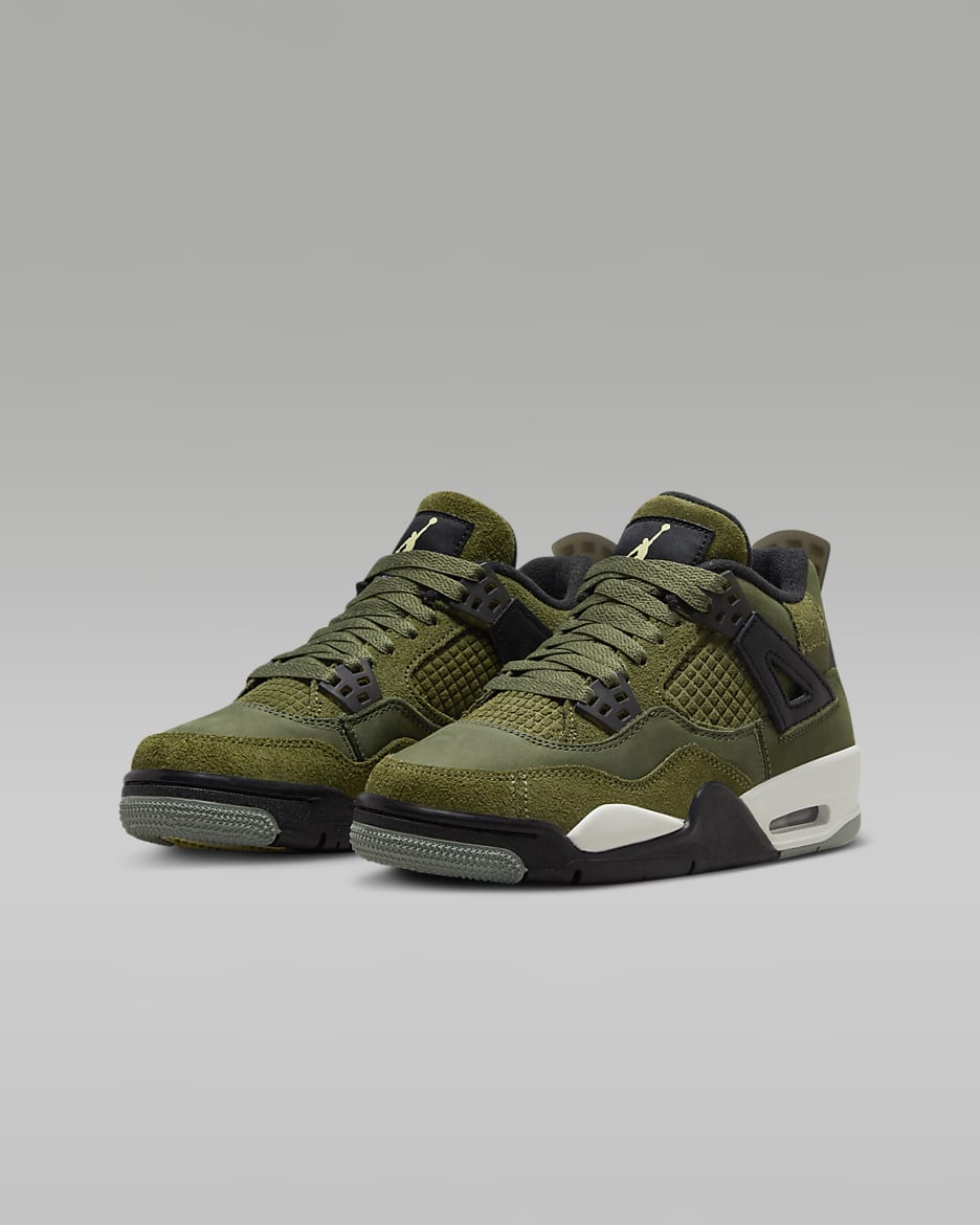 Air Jordan 4 Retro SE Craft Older Kids Shoes. Nike SG